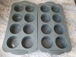 Noix de cajou et basilic dans le mixer