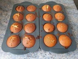 Noix de cajou et basilic dans le mixer