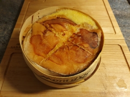 Noix de cajou et basilic dans le mixer