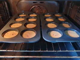 Noix de cajou et basilic dans le mixer